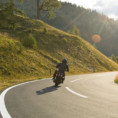 Počet smrtelných nehod motorkářů vzrostl. V 1. pololetí přišlo na silnicích o život 31 jezdců